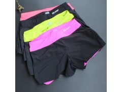 运动短裤女 带内衬防走光瑜伽健身热裤运动瑜伽裤女短裤图2