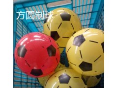 厂家生产定制22公分足球 喷足球PVC充气玩具 可以加装网袋印logo图3