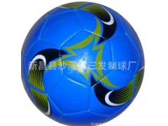厂家直销旋风5号机缝发泡超亮PVC足球 可做红白蓝黄四色图3