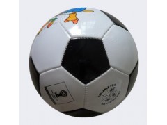 生产厂家现货批发5号pvc足球 低价清仓 外贸库存机缝五号黑白足球图2