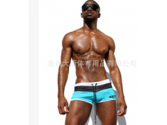 现货批发风尚AQUX经典接拼男士平角泳裤、夏季游泳温泉必备 举报 本产品采购属于商业贸易行为图3