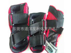 正品轮滑护具儿童款护具六件套 适宜男女通用护具图3