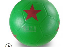 足球 PVC5号绿色环保球 体育健身22CM足球图3