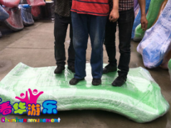 水上滑梯儿童户外大型娱乐设施游乐场设备大型喷水滑梯游泳池玩具图2