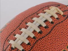 厂家专业定制美式俱乐部训练教学比赛用橄榄球 橡胶球手球沙滩球图3