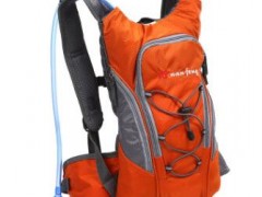 新款户外用品折叠双肩背包 大容量防水登山旅行徒步骑行水袋背包图2
