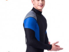 厂家直供现货潜水服 3mm保暖高弹定制潜水服 男 热卖经典冲浪衣图3