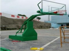 厂家生产户外手动液压篮球架 成人比赛篮球架 室内运动场篮球架图3