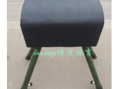 训练木马跳马学校体操木马弹簧跳板训练跳马田径军训器材山羊鞍马图2