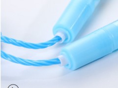 爆款热销卡通塑料柄珠光麻花跳绳清新简约儿童娱乐运动跳绳批发发图2