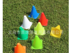 足球训练标志桶 篮球跆拳道幼儿园障碍物三角锥路障18厘米 环保图2