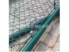 厂家供应安装篮球场勾花隔离围网 运动体育场围墙网图2