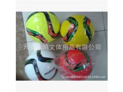 【厂家直销】供应5号PU胶粘足球，无缝TPU贴皮足球pvc胶粘足球，图2