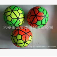 【厂家直销】供应各种型号PU机缝足球，EVA。pvc队标足球，