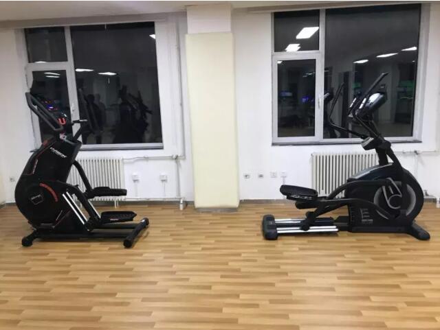 简介：