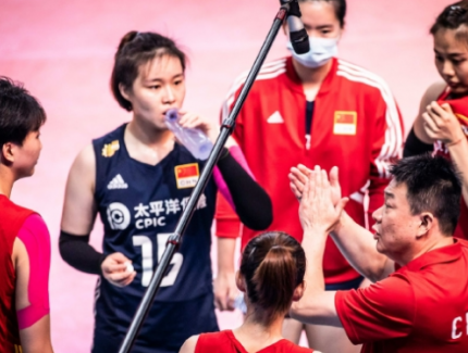 国家联赛中国女排2-3巴西遭第4败 李盈莹斩获21分
