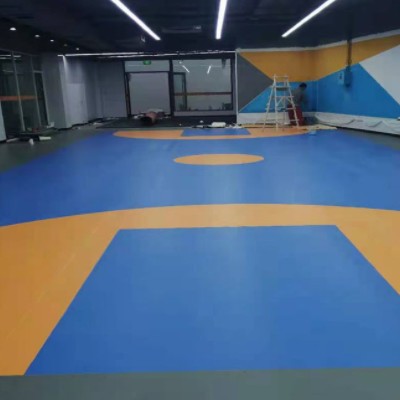 弹性运动地板 运动场地健身房pvc运动地胶 室内防滑弹性塑胶地板