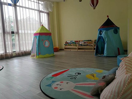 SPC锁扣地板卡扣式地板 防水耐磨不用胶图2
